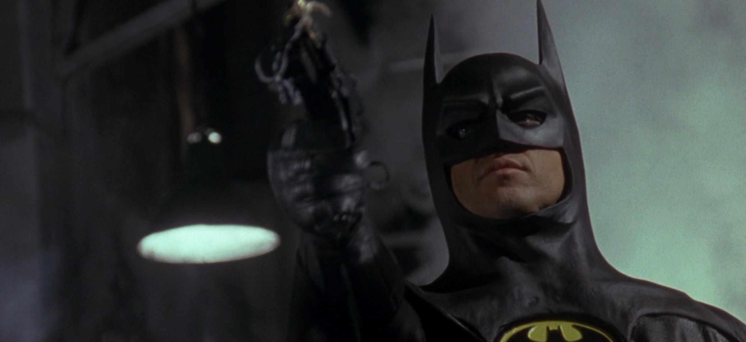 batman michael keaton dc mcu