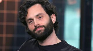 penn badgley intymne sceny