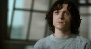 Tom Holland przyznał, że nowa rola wpłynęła na jego zdrowie psychiczne. Aktor chciał ogolić głowę