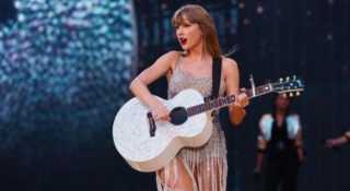 To się nazywa bonus od szefowej. Taylor Swift właśnie dała ekipie 223 mln zł premii