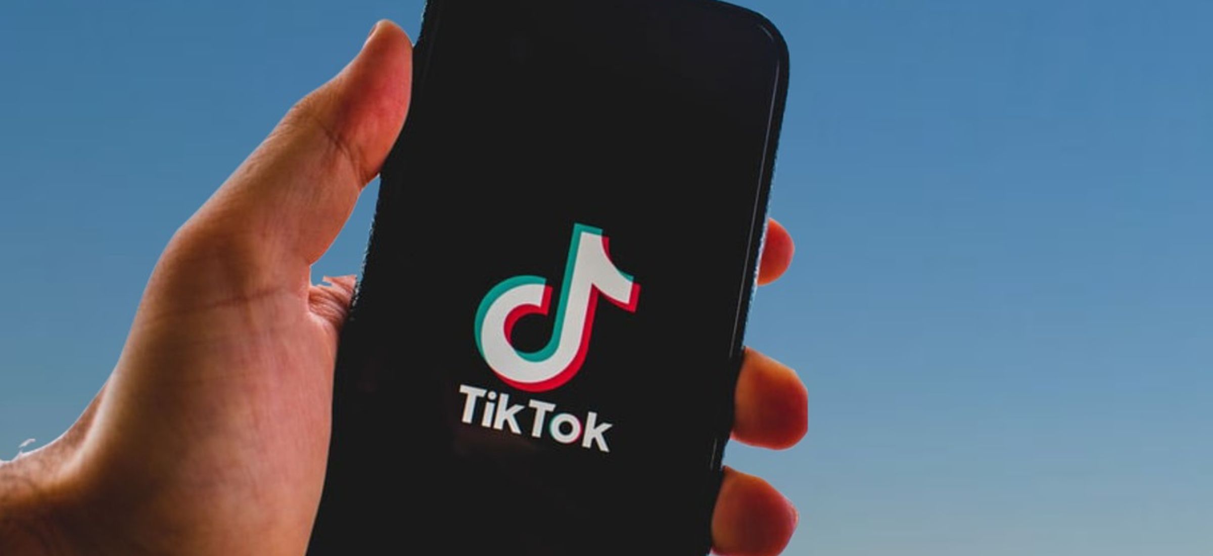 TikTok vs Universal Fot. Pixabay