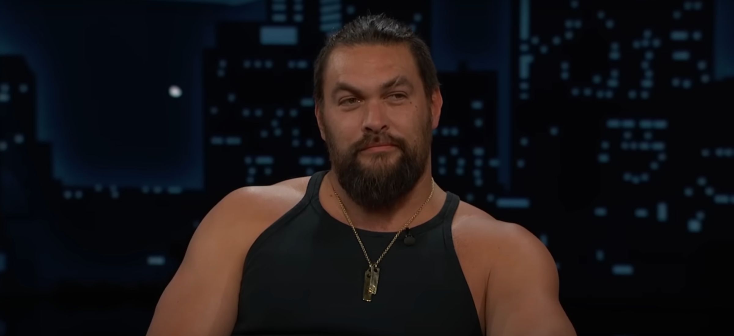 jason momoa lobo nowa rola dc supergirl