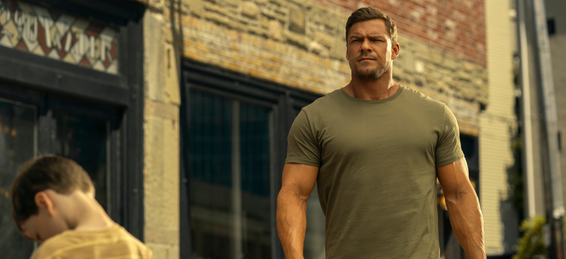 reacher alan ritchson sitcom amazon prime video