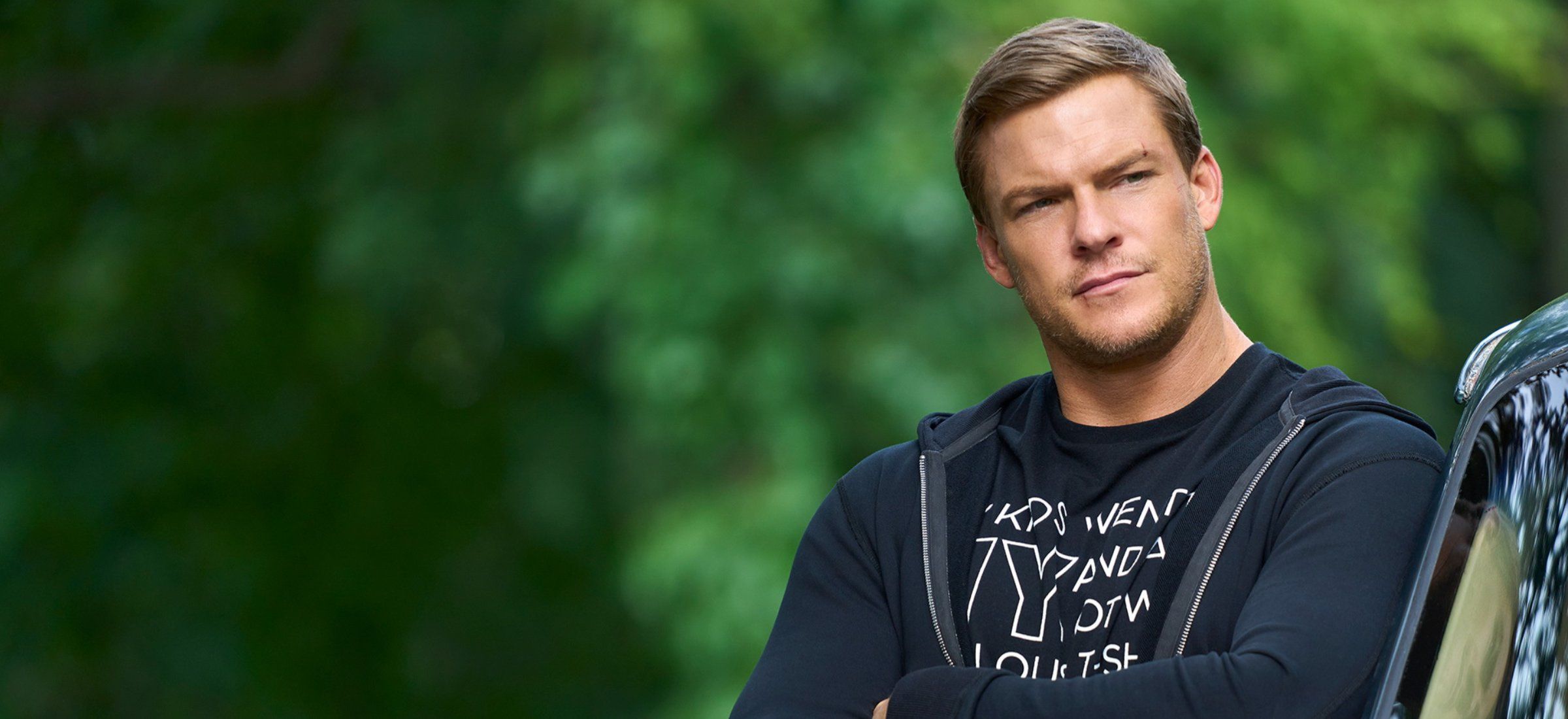 reacher aktor chrześcijanie krytyka alan ritchson prime video amazon