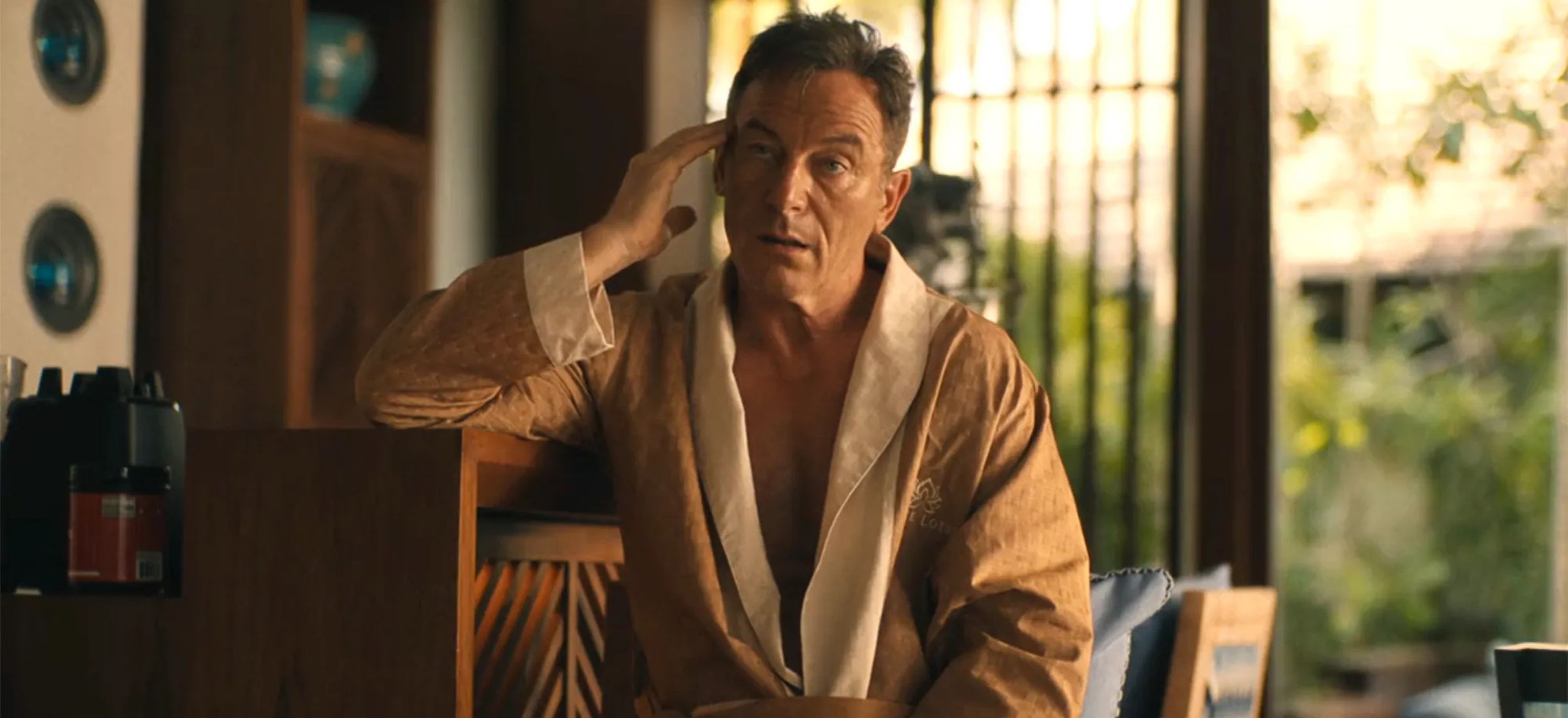 biały lotos 3 sezon jason isaacs scena