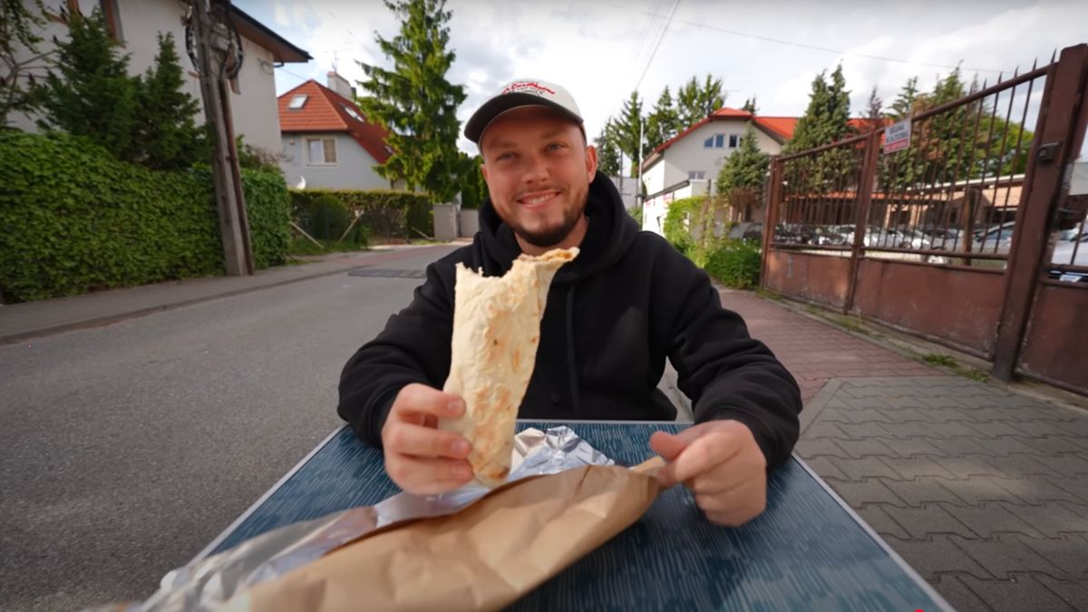 ile ksiazulo wydal na kebaby