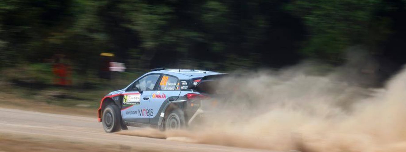 Neuville powiększa prowadzenie