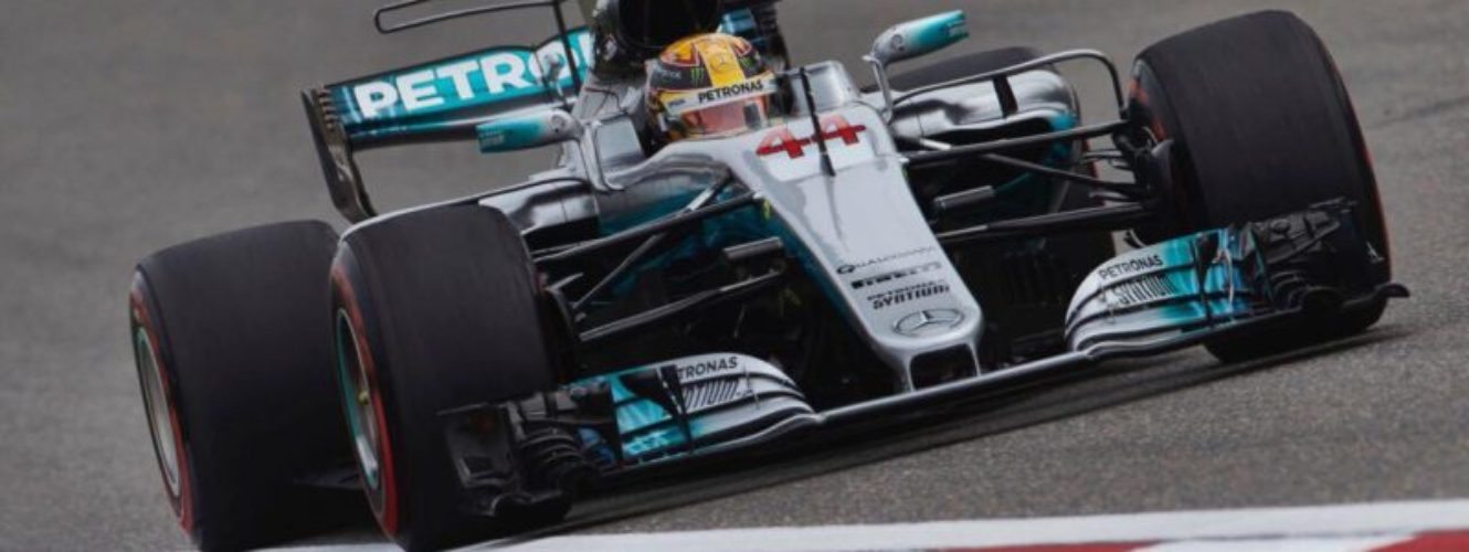 Grand Prix Chin pada łupem Lewisa Hamiltona