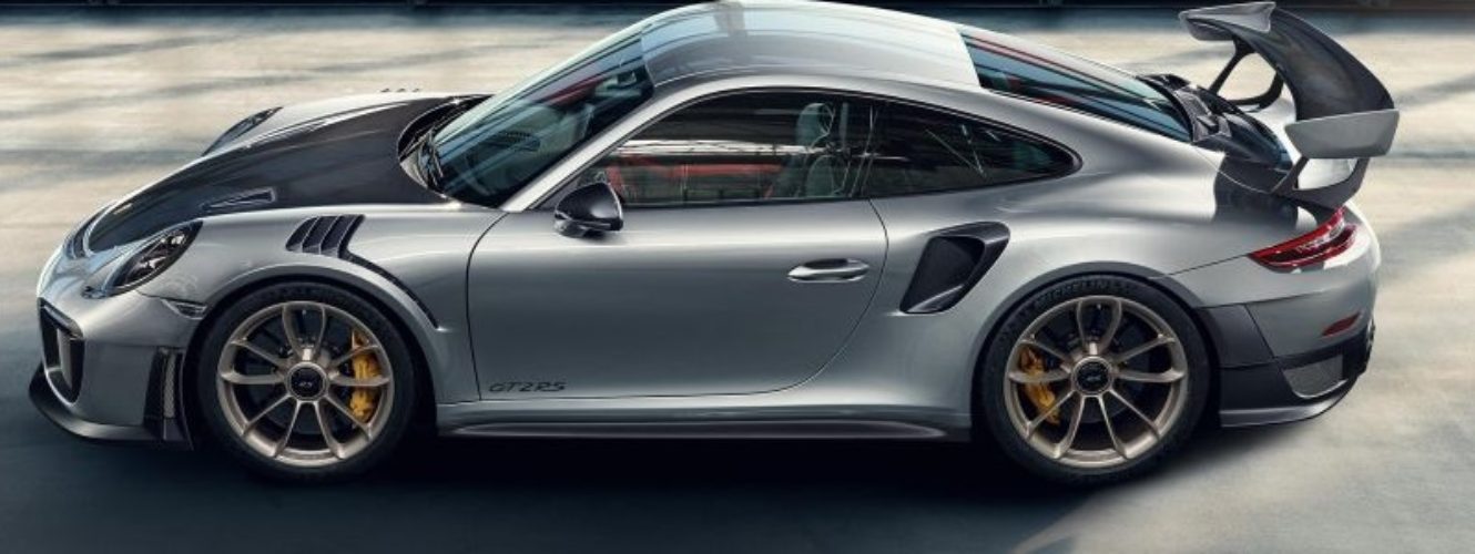 Porsche staje się coraz bardziej popularne, a w szczególności piękne modele 911 i Panamera