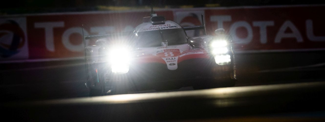 24h Le Mans: Neutralizacja wprowadziła przetasowania. Toyota zdecydowanie lideruje