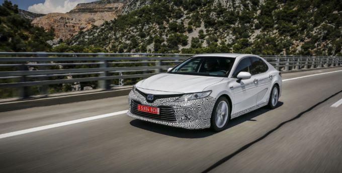 Toyota Camry pojawi się w przyszłym roku w Europie