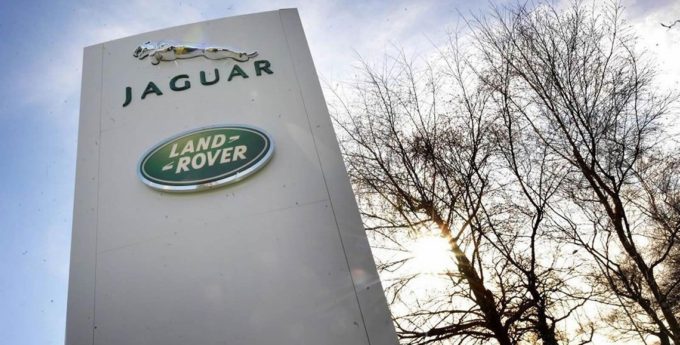 Koncern Jaguar Land Rover zatrzyma produkcję na dwa tygodnie