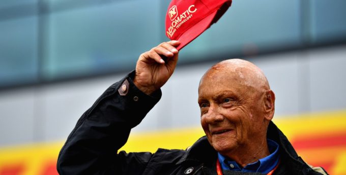 Niki Lauda opuścił szpital po przeszczepie płuc