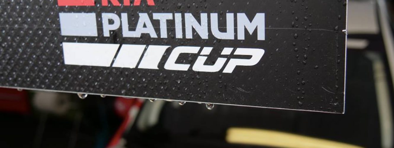 Kia Platinum Cup: Tokar przerywa serię Wróbla na mokrym torze Most