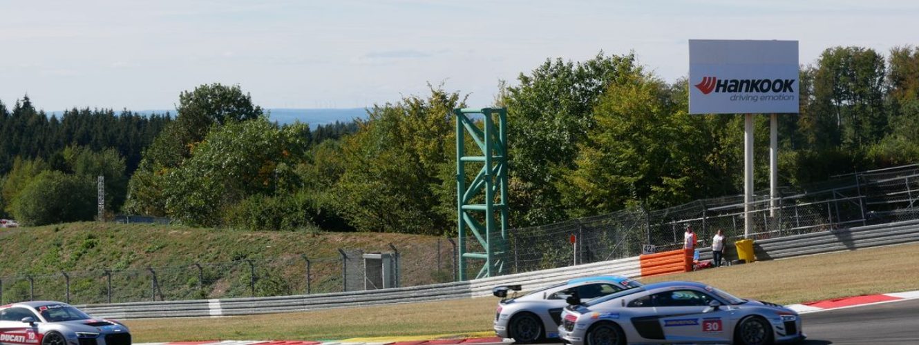 Audi R8 Cup: Heidorn z kłopotami i pole position