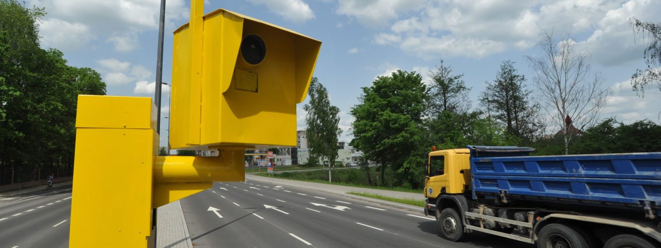 Sąd nie ma wątpliwości. Mandaty z dwóch rodzajów fotoradarów nielegalne