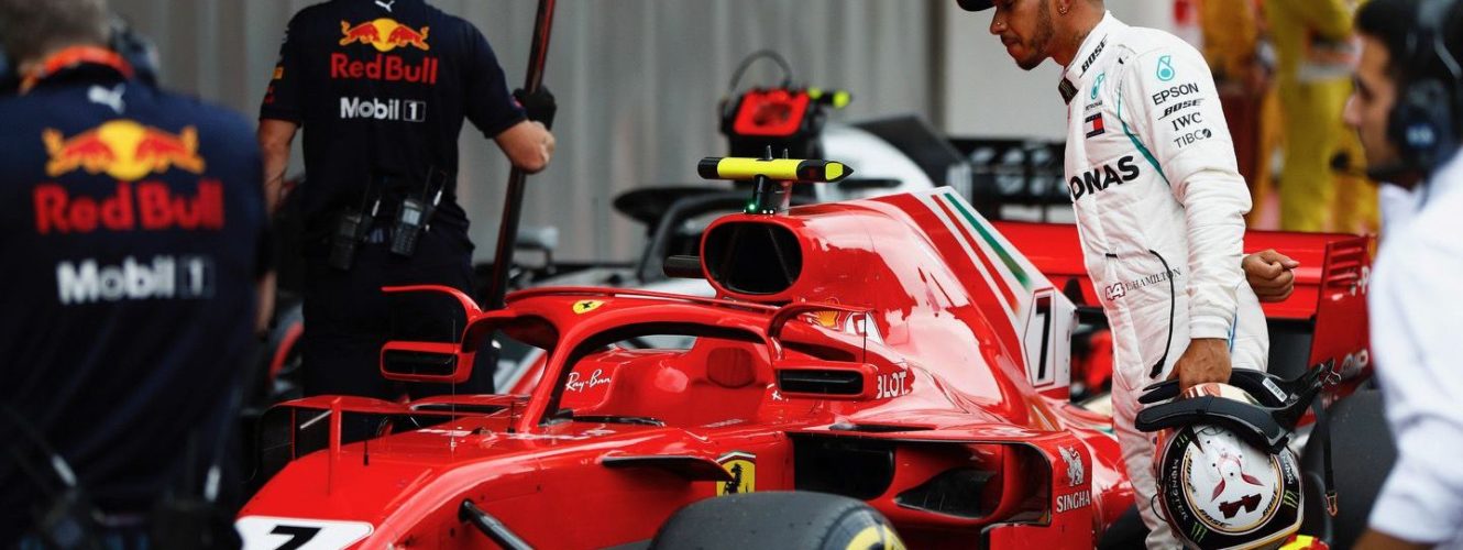 Hamilton jest zaskoczony brakiem team orders w Ferrari