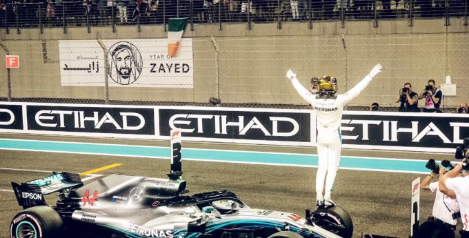 F1: Hamilton nie zwalnia tempa i zdobywa 83 pole position w karierze