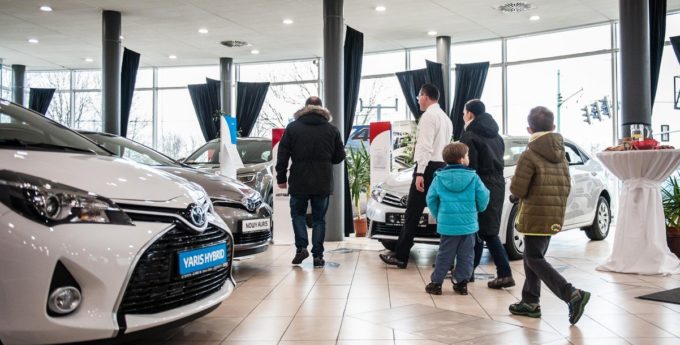 Marzec na polskim rynku motoryzacyjnym na podstawie danych CEPiK. Ogromny spadek!