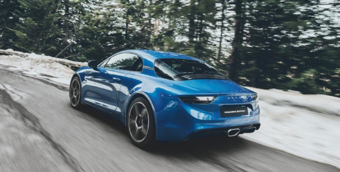 Alpine z prezentami w sam raz pod choinkę