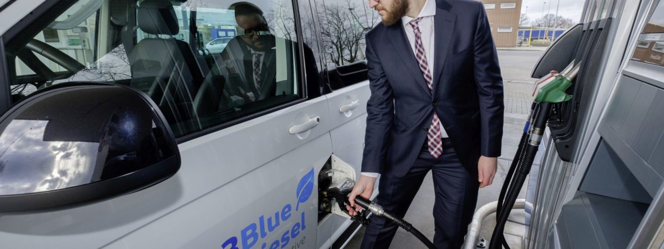 Nowe paliwo R33 BlueDiesel pozwala obniżyć emisję dwutlenku węgla