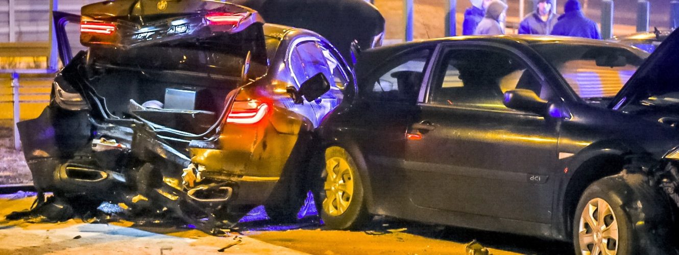 Naprawiono BMW, w których wypadek miał Andrzej Duda i Antoni Macierewicz. Kwota zwala z nóg