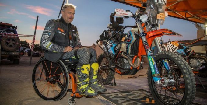 Rajd Dakar 2019: Dutto nie robi sobie nic z paraliżu i spełnia marzenie
