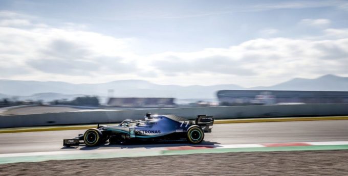 Hamilton: Nowy bolid wydaje się być nieco inny od zeszłorocznego