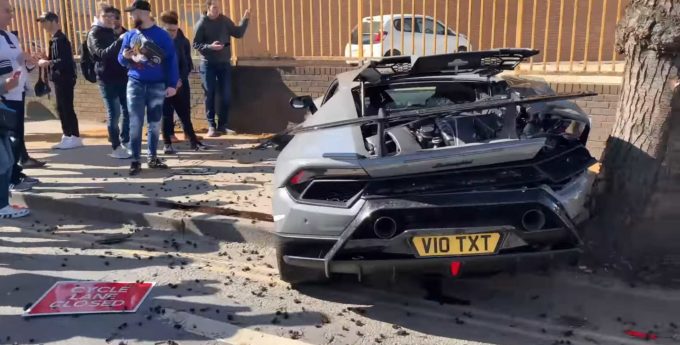 Wypadek Lamborghini Huracana Performante na zlocie supersamochodów