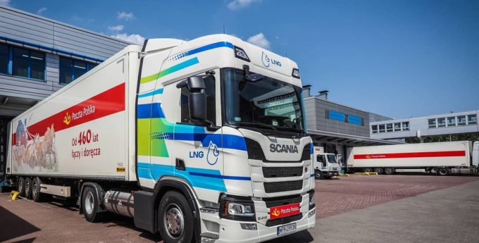 Poczta Polska testuje ciężarówkę zasilaną LNG