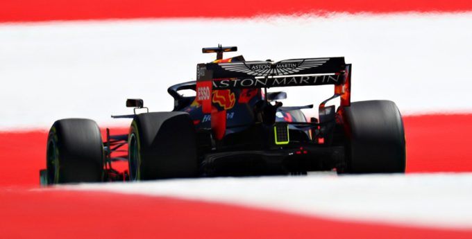 F1, GP Austrii: Verstappen zmiażdżył Ferrari i Mercedesy. Kapitalne zwycięstwo Holendra w domowym wyścigu!