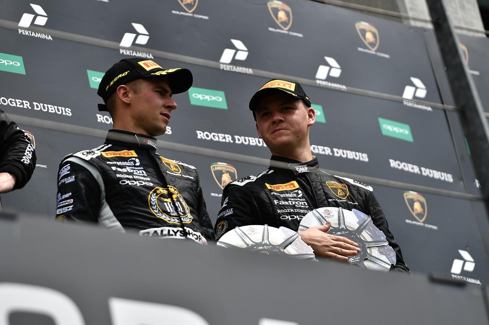 Karol Basz I Bartosz Paziewski Rozpocz li ciganie Na Spa Od Podium 