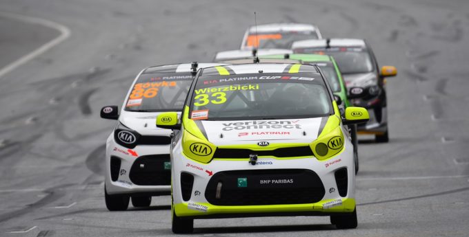 Kia Platinum Cup: Wierzbicki liderem cyklu przed wizytą na Slovakia Ringu