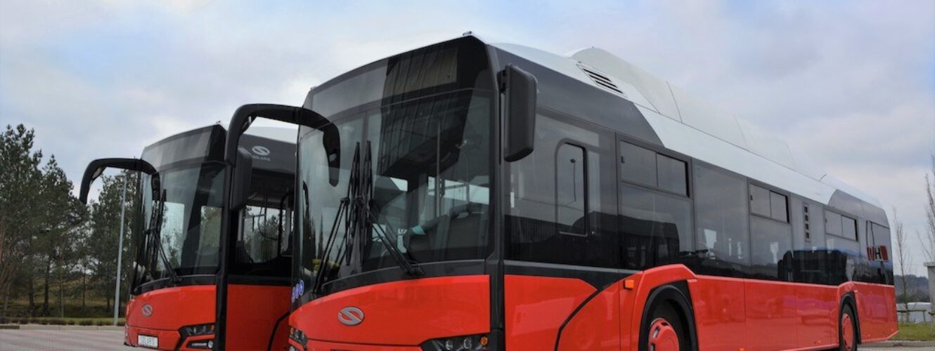 Ostrów Wielkopolski z sześcioma nowymi autobusami elektrycznymi