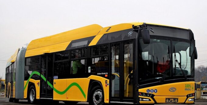 5 Solarisów Urbino 12 electric dla PKM Katowice. 100. elektryczny kontrakt Solarisa