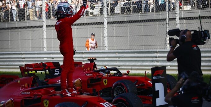 F1, Grand Prix Rosji: Leclerc pokonuje Hamiltona i wyrównuje 18-letni rekord Ferrari