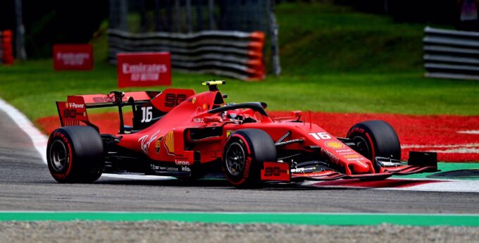 F1, Grand Prix Włoch: Absurdalne kwalifikacje na Monzy! Leclerc bez walki wywalczył pole position