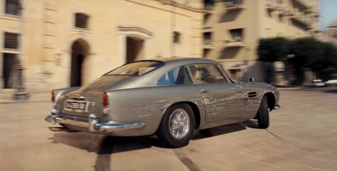 Samochody robią furorę w pierwszym zwiastunie nowego Bonda. „Nie czas umierać” będzie jazdą bez trzymanki!