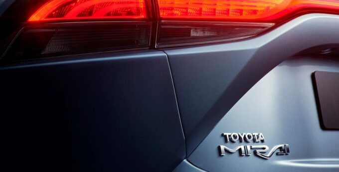 Toyota Mirai drugiej generacji to nowy rozdział w historii wodorowej motoryzacji