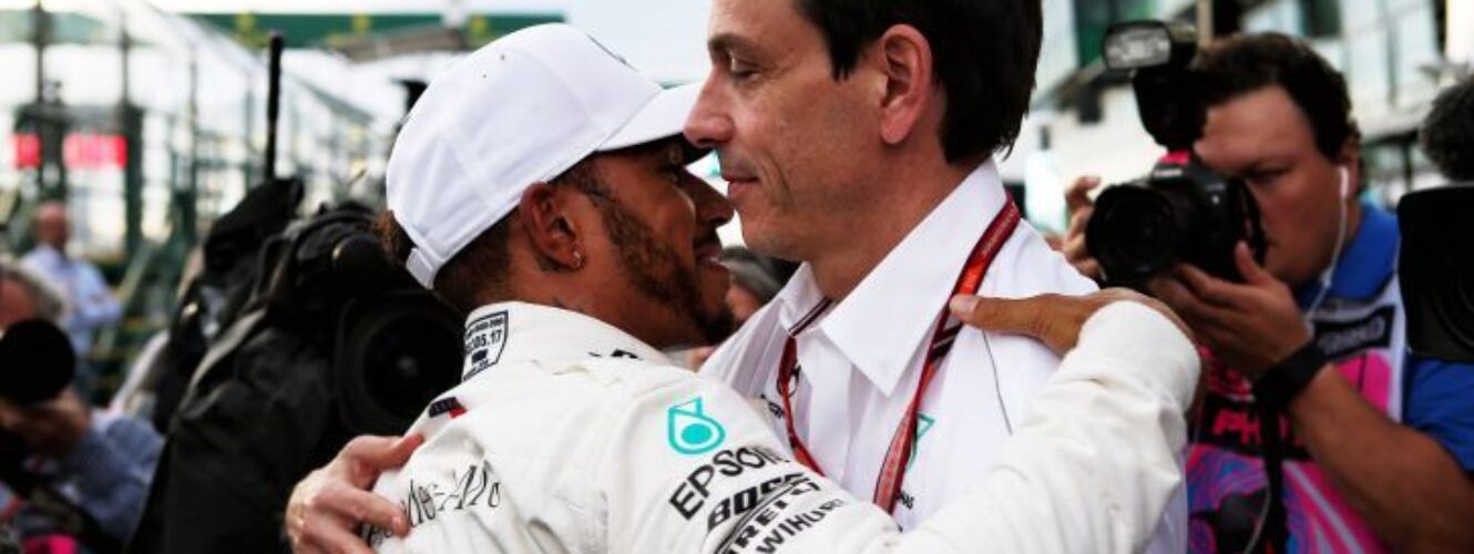 Mercedes psuje atrakcyjność Formuły 1? Toto Wolff odpiera zarzuty