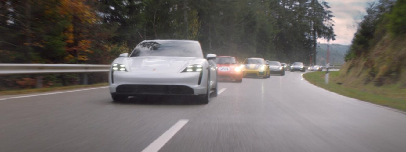 Porsche po 23 latach nieobecności wraca z reklamą emitowaną podczas finałów Super Bowl [WIDEO]