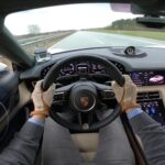 Obczaj jak to się zbiera do 270 km/godz.! Youtuber w Porsche Taycan został wgnieciony w fotel na niemieckiej autostradzie