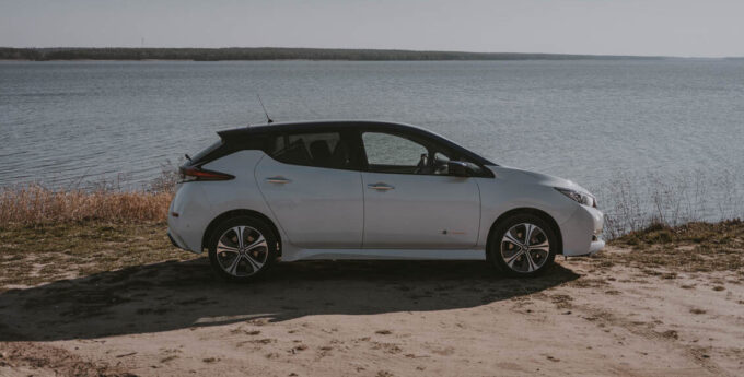 Samochody elektryczne to nowa rzeczywistość . Nissan Leaf E+