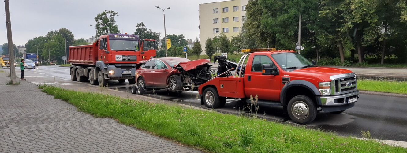 wypadek tesla