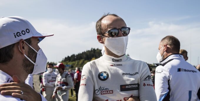 DTM: Ultra-ciasny drugi trening znów dla Audi. Kubica kończy dzień na czternastym miejscu