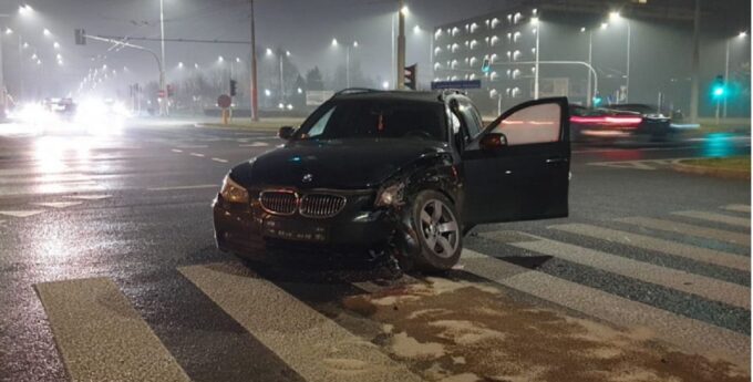 kierowca BMW spowodował wypadek