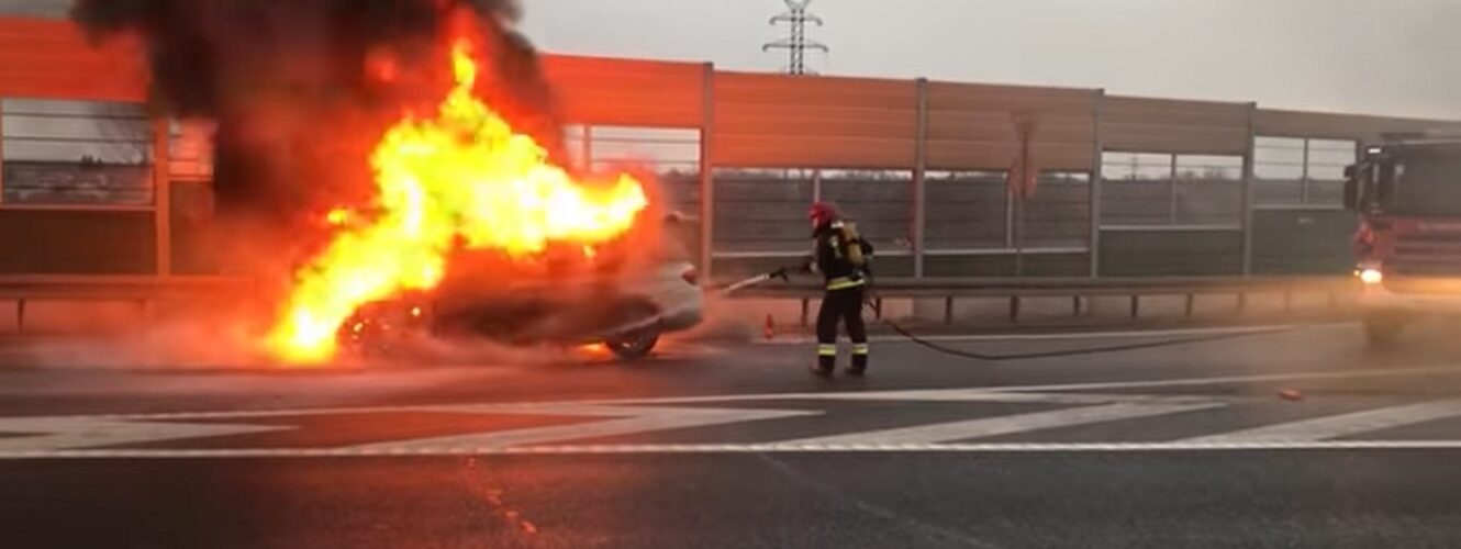 Płonące BMW z dieslem