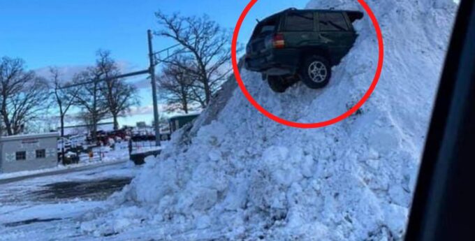 jeep-zima-kupa-sniegu