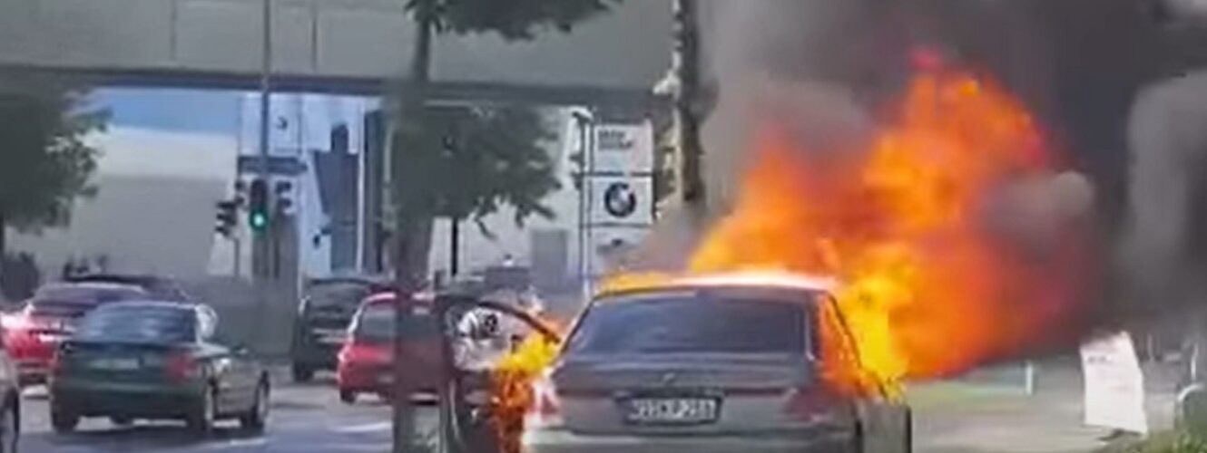 Spalił swoje BMW przed siedzibą marki