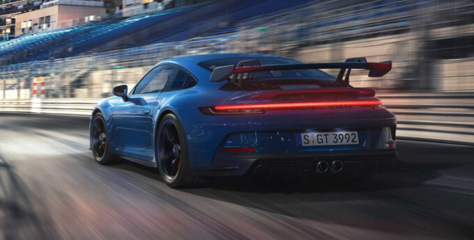 Porsche 911 szybsze niż na papierze! Te liczby robią wrażenie [WIDEO]